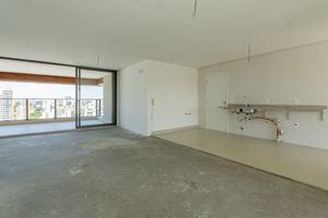 Image 22 - 920316