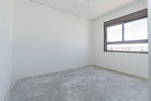 Image 31 - 920316