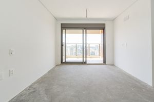Image 35 - 920316