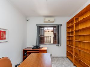 Image 12 - 920321