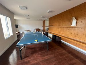 Image 39 - 920325