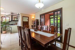 Image 10 - 920333