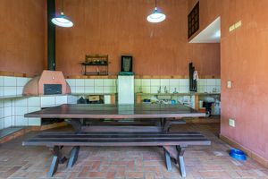 Image 19 - 920333