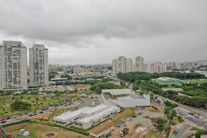 Image 19 - 920335