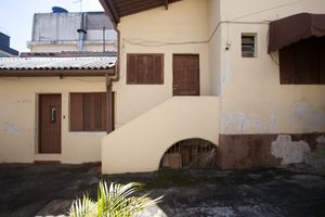 Image 11 - 920341