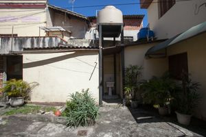 Image 13 - 920341