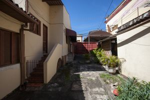 Image 20 - 920341
