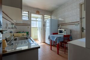 Image 38 - 920342