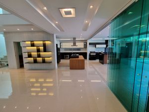 Image 9 - 920343
