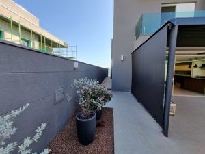 Image 30 - 920343