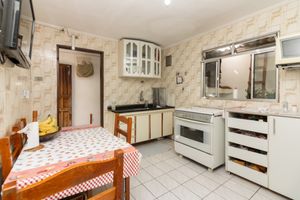 Image 21 - 920344