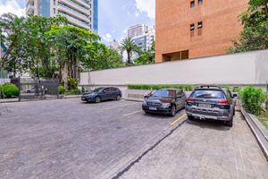 Image 38 - 920347