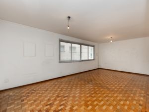 Image 3 - 920350