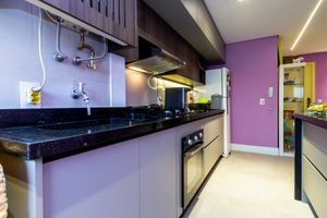 Image 14 - 920354