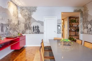 Image 3 - 920357