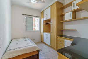 Image 4 - 920362