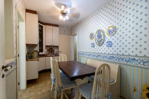 Image 31 - 920363