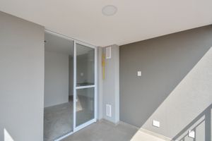 Image 15 - 920365