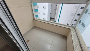 Image 32 - 920378