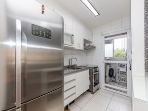 Image 3 - 920380