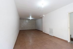 Image 8 - 920381