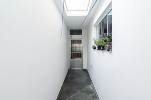 Image 27 - 920382