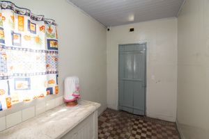 Image 13 - 920387