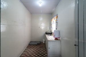 Image 12 - 920387
