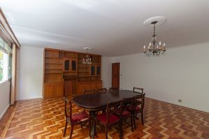 Image 13 - 920395