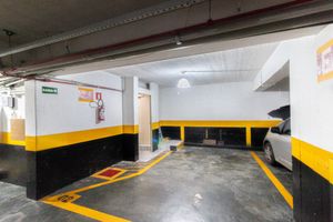 Image 38 - 920395
