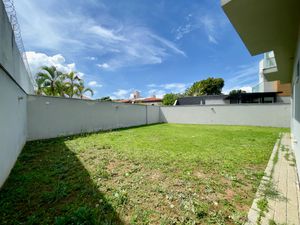 Image 16 - 920397