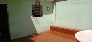 Image 21 - 920405