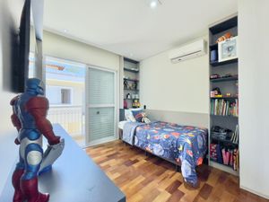 Image 38 - 920409