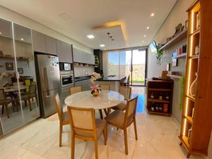 Image 3 - 920411