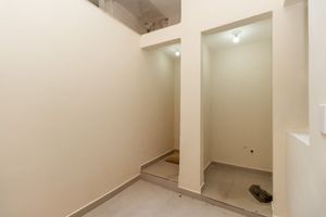 Image 3 - 920414