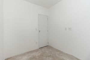 Image 21 - 920416