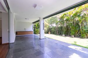 Image 31 - 920418