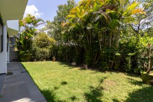 Image 33 - 920418