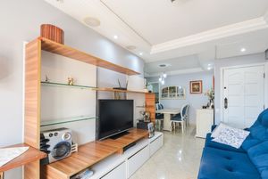 Image 3 - 920426