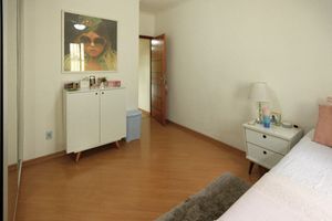 Image 31 - 920433