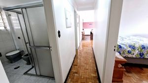 Image 21 - 920434