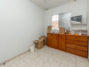 Image 13 - 920446