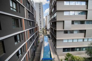 Image 15 - 920448