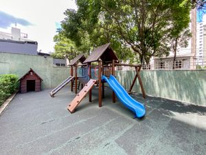 Image 32 - 920455