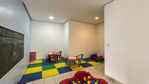 Image 32 - 920456