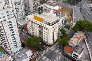 Image 9 - 920462