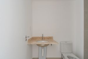 Image 21 - 920472