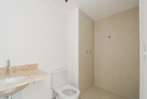 Image 22 - 920472