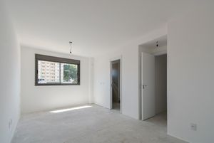 Image 23 - 920472