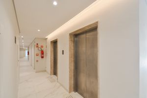 Image 29 - 920472
